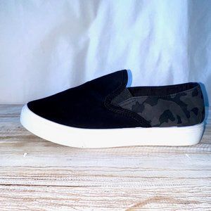 Slip-on Shoes by Zoey, Black with Camouflage Pattern, “Alex” Size 9, New!